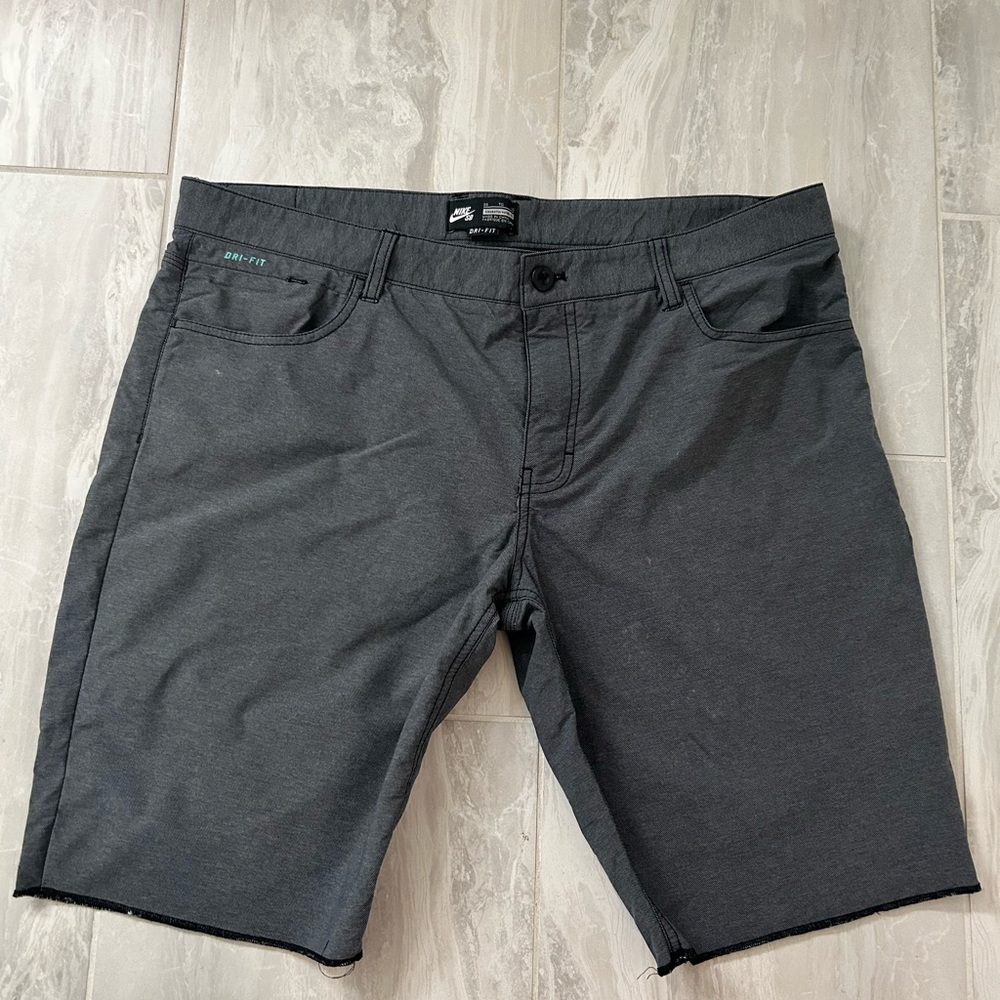 Nike Gray Men's Flat Front Shorts